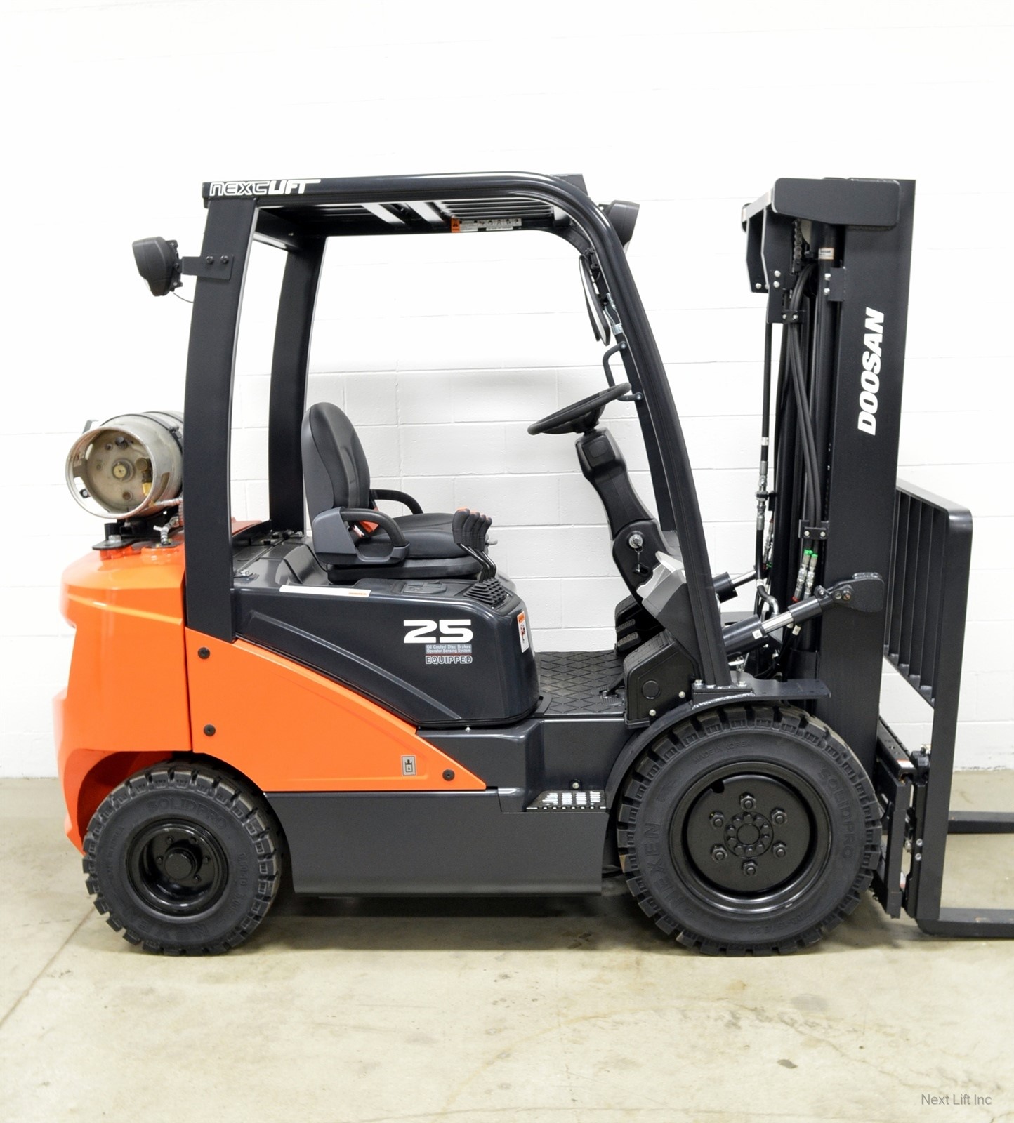 New 2019 Doosan G25n 7 5 000 Lb Forklift 4 Way Hydraulics Ssfp Daewoo Ebay